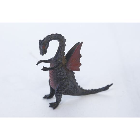 Dungeons & Dragons, Gray Silver Winged Dragon, Action Figure, Fantasy, - Picture 1 of 4